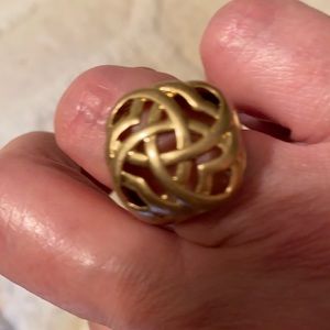 Lia Sophia matte gold Celtic ring
